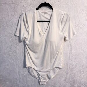 Soma White Ribbed V-Neck Bodysuit Short Sleeve Built-in Bra SZ L
